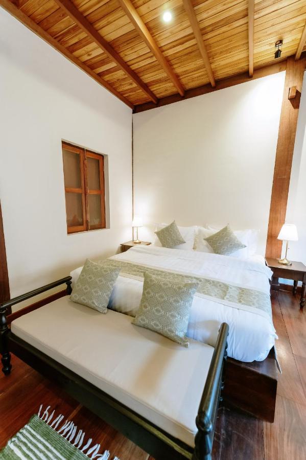 Maison Barn Laos Hotel Luang Prabang Ngoại thất bức ảnh